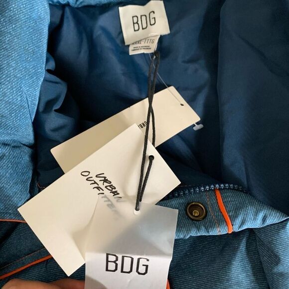 BDG vintage style puffer jacket sz xxl 2xl womens - Picture 6 of 8